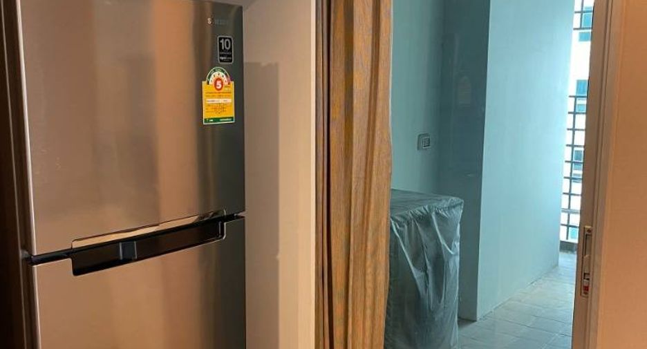 For sale 2 bedrooms condo in Huai Khwang, Bangkok