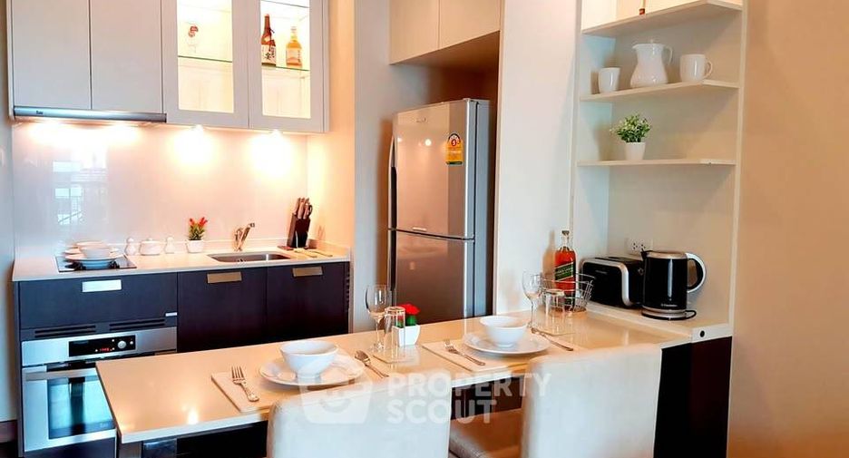 For sale 1 bed condo in Watthana, Bangkok