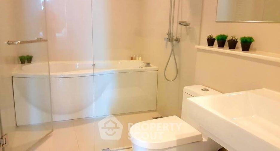 For sale 1 bed condo in Watthana, Bangkok