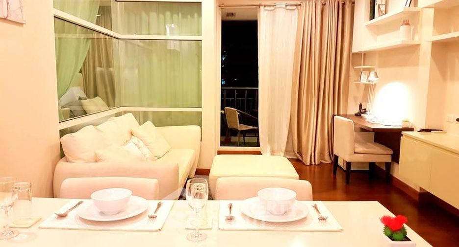 For sale 1 bed condo in Watthana, Bangkok