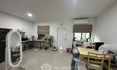 出售 3 卧室 联排别墅 在 Sai Mai, 曼谷