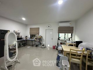 For sale 3 bedrooms townhouse in Sai Mai, Bangkok