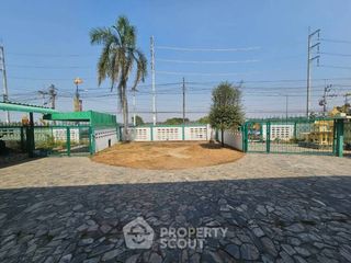 Villa en venta de 6 habitaciones en Bang Lamung, Chonburi