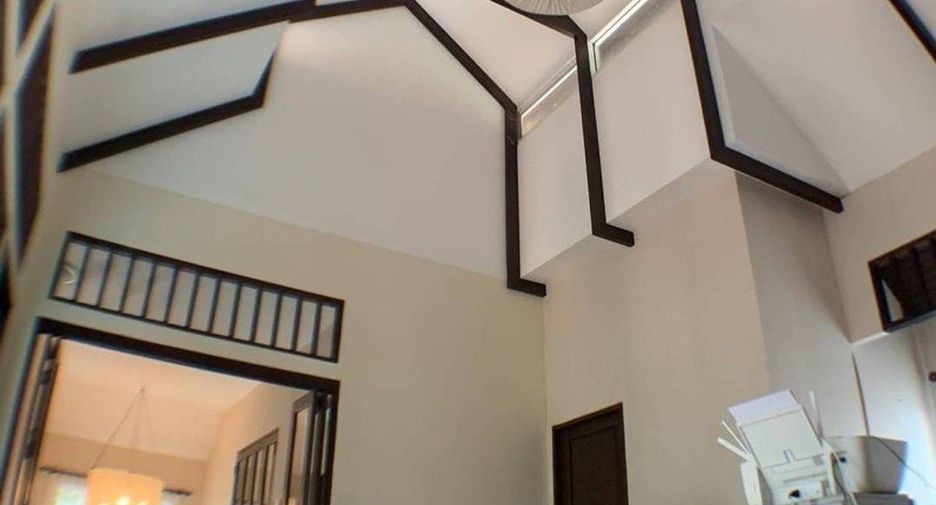 À vendre 3 chambres maison à Si Racha, Chonburi