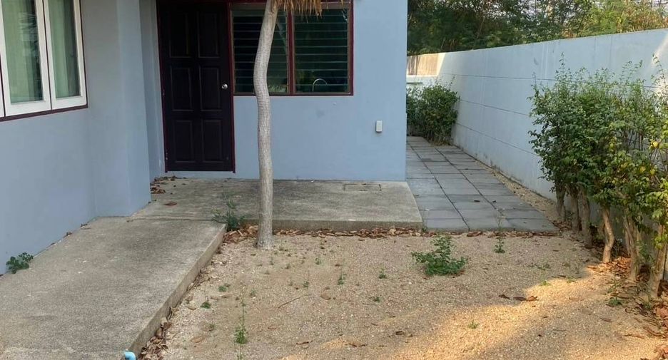 For sale 4 bedrooms house in North Pattaya, Pattaya