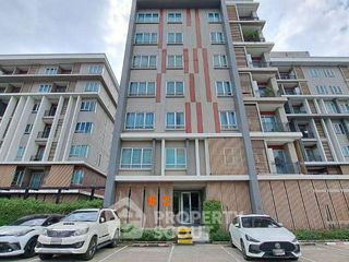 For sale 2 bedrooms condo in Khan Na Yao, Bangkok