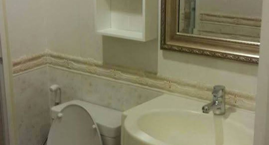 For sale 1 bed condo in Bang Phlat, Bangkok