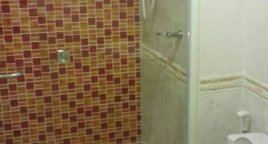 For sale 1 bed condo in Bang Phlat, Bangkok