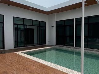 For sale 3 bedrooms house in Sattahip, Chonburi