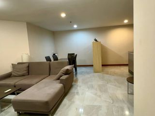 Wohnung zum Kauf mit 2 Zimmer in Huai Khwang, Bangkok