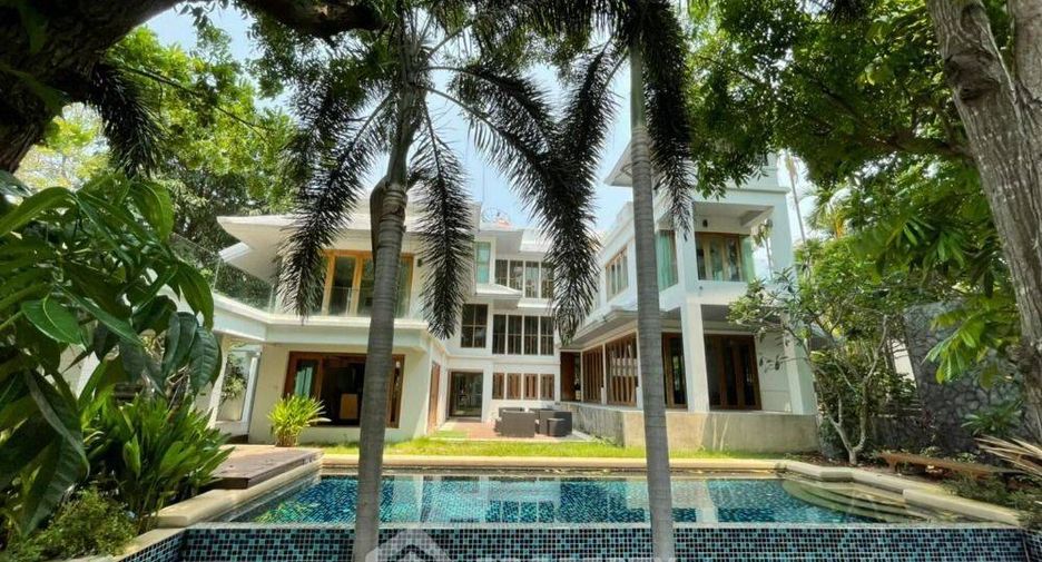For rent and for sale 3 bedrooms house in Bang Lamung, Chonburi