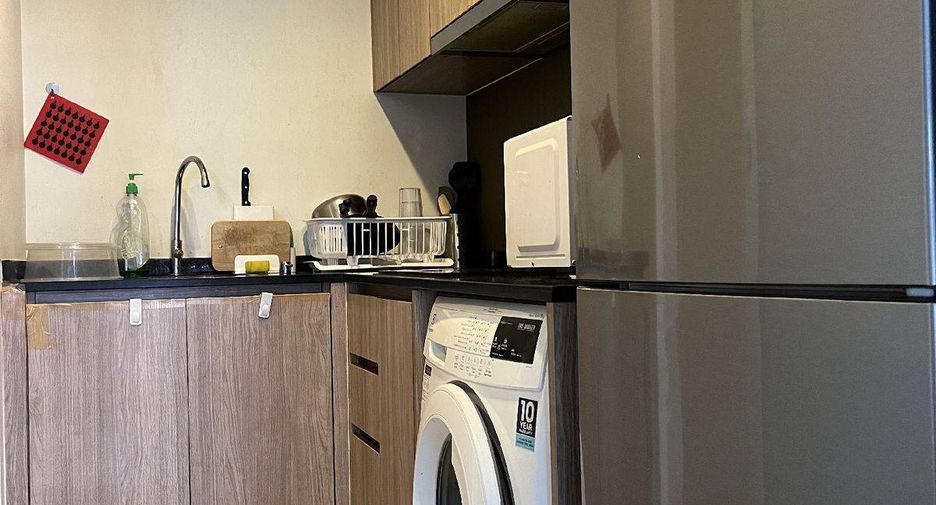 For sale 2 bedrooms condo in Lat Phrao, Bangkok