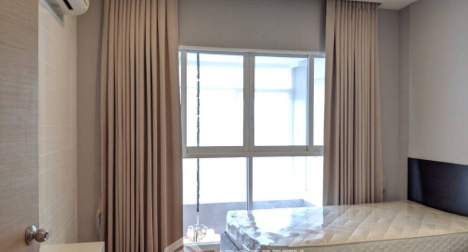 For rent 2 bedrooms condo in Bang Na, Bangkok