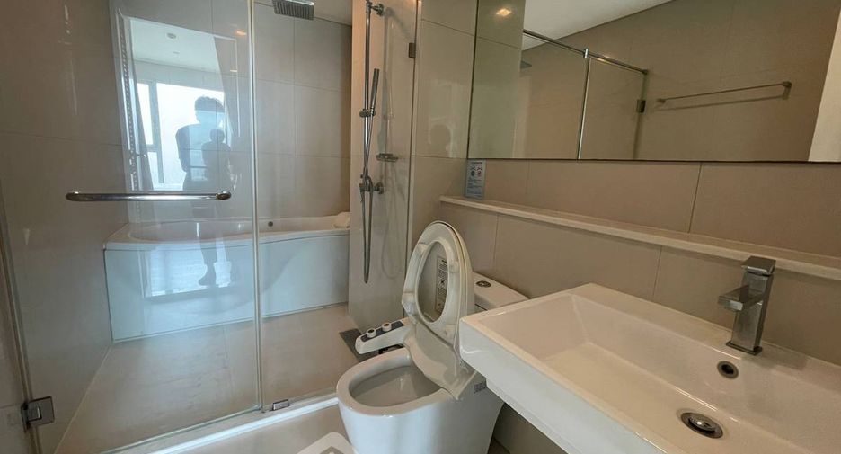 For rent 1 bed condo in Watthana, Bangkok