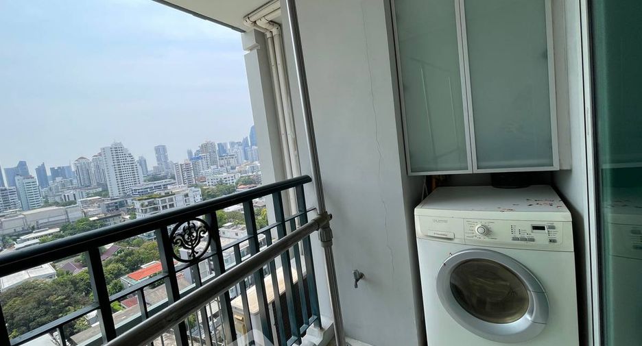 For rent 1 bed condo in Watthana, Bangkok