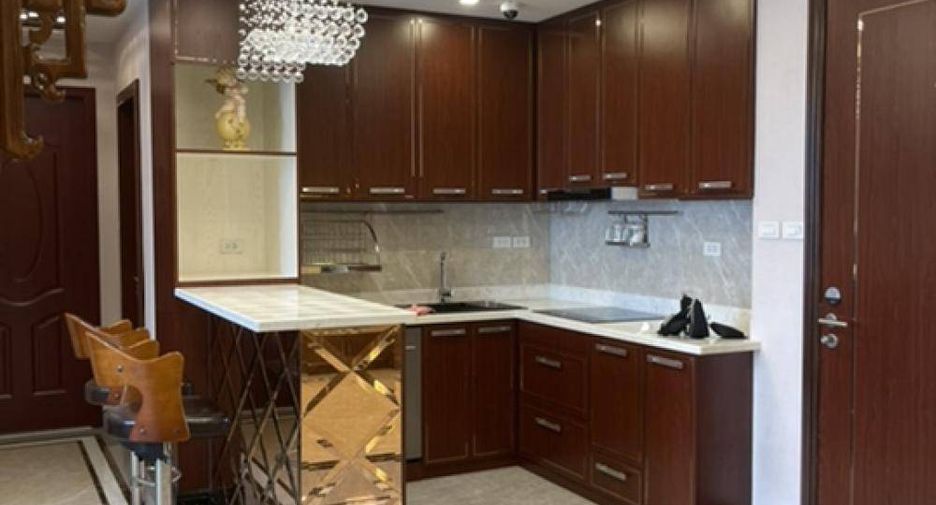 For sale 2 bedrooms condo in Din Daeng, Bangkok