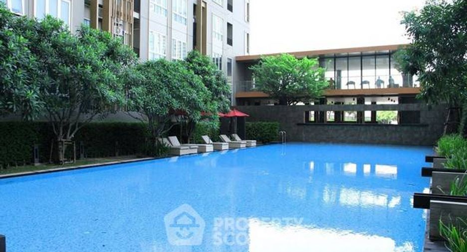 For sale 2 bedrooms condo in Chom Thong, Bangkok