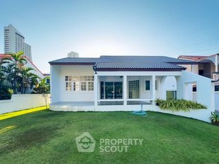 For sale 4 bedrooms house in Bang Lamung, Chonburi