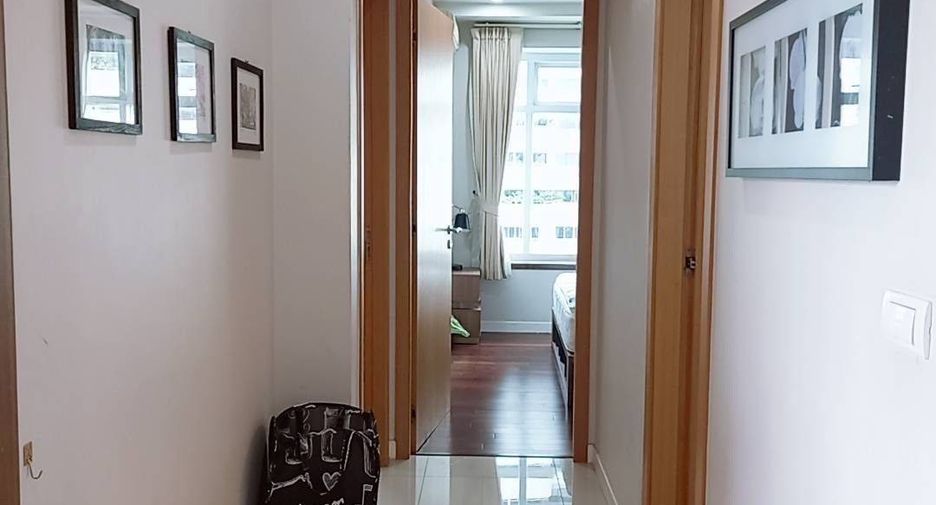 For sale 1 bed condo in Watthana, Bangkok