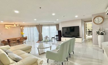 Condo en venta de 4 habitaciones en Huai Khwang, Bangkok