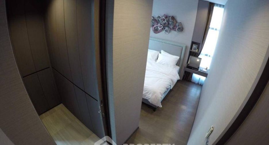 For sale 2 bedrooms condo in Sathon, Bangkok