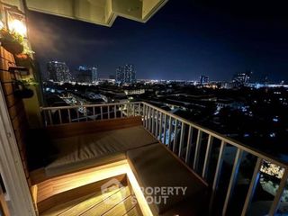 For sale 2 bedrooms condo in Chom Thong, Bangkok