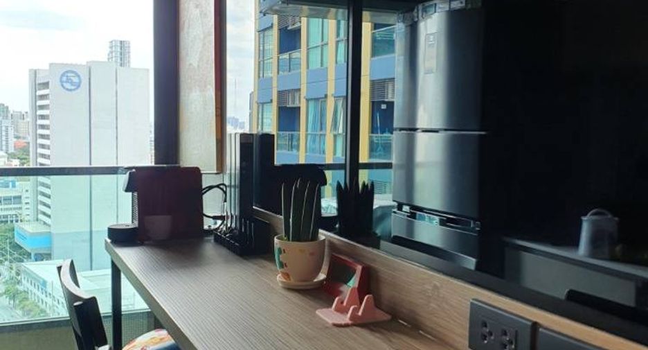 For sale 2 bedrooms condo in Watthana, Bangkok