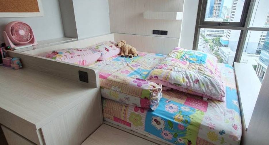 For sale 2 bedrooms condo in Watthana, Bangkok