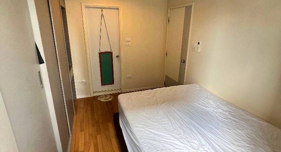 For sale 1 bed condo in Huai Khwang, Bangkok