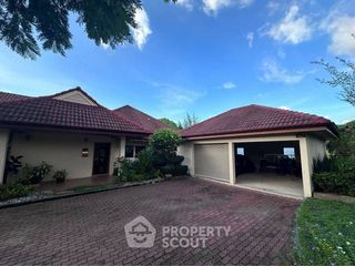 Haus zum Kauf mit 4 Zimmer in East Pattaya, Pattaya