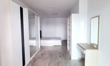 For sale 1 bed condo in Watthana, Bangkok