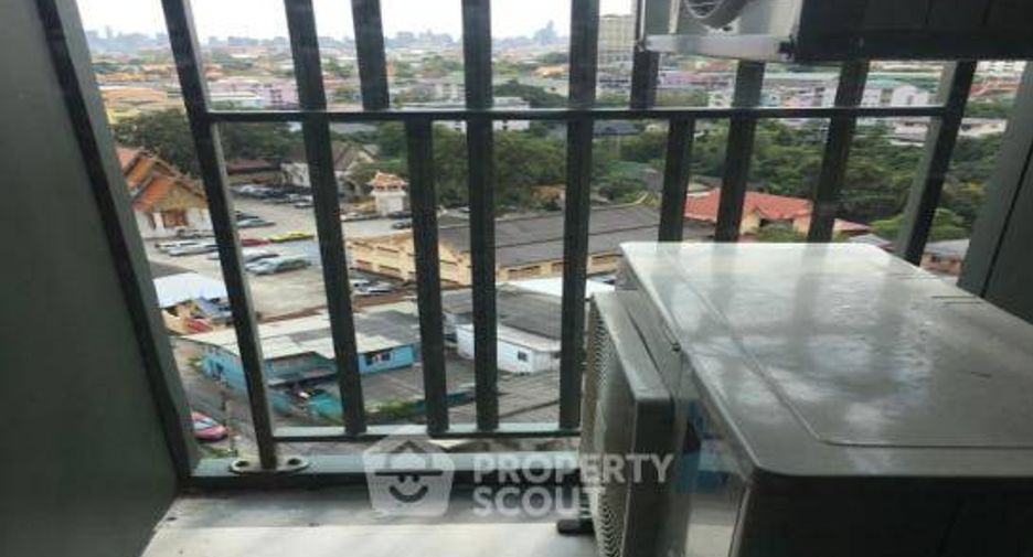 For sale 2 bedrooms condo in Bang Phlat, Bangkok