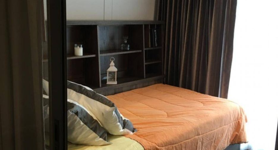 For sale 2 bedrooms condo in Phaya Thai, Bangkok