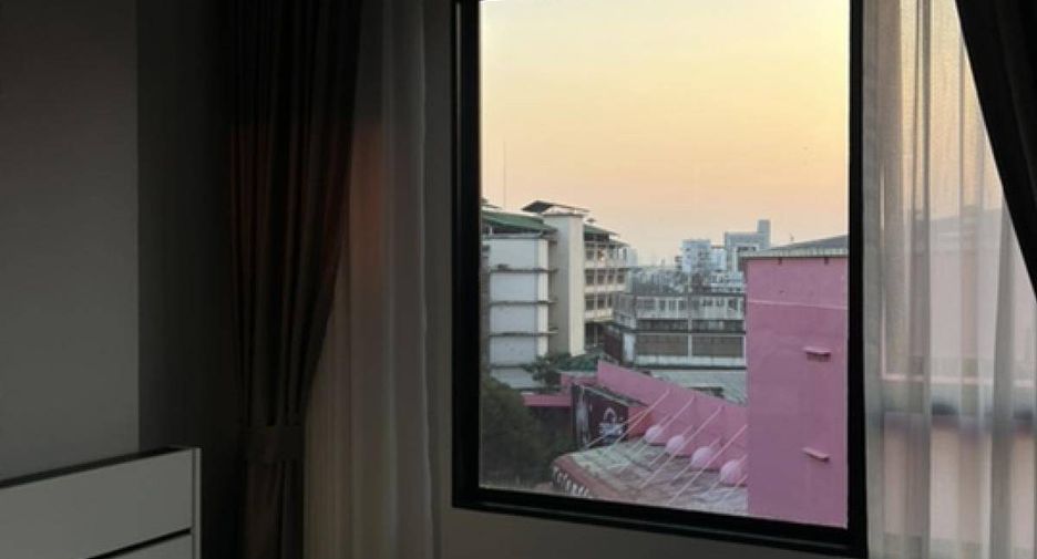 Wohnung zum Kauf mit 1 Zimmer in Bang Phlat, Bangkok