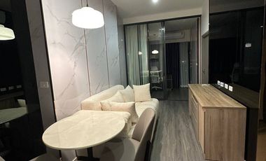 For sale 1 bed condo in Khlong Toei, Bangkok