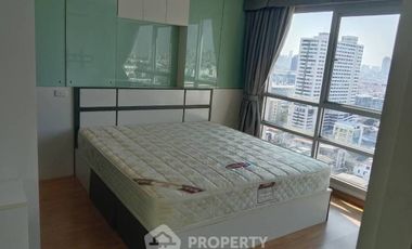 À vendre 1 chambre condo à Huai Khwang, Bangkok