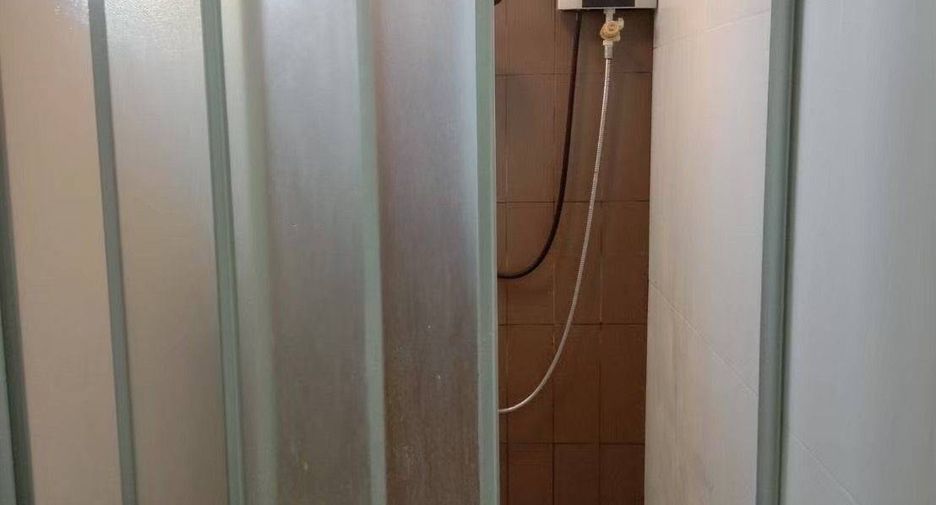 Wohnung zum Kauf mit 1 Zimmer in Huai Khwang, Bangkok