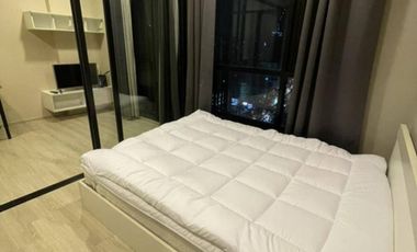 For sale 1 Beds condo in Huai Khwang, Bangkok