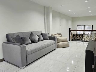 Reihenhaus zur Miete mit 3 Zimmer in Bang Lamung, Chonburi