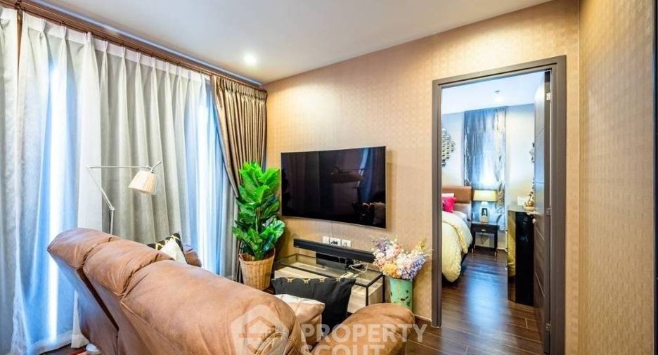 For sale 2 bedrooms condo in Watthana, Bangkok