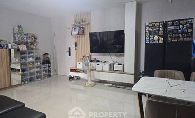 For sale 2 bedrooms condo in Yan Nawa, Bangkok