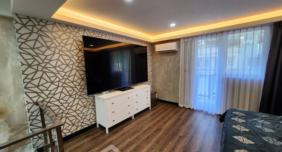 Reihenhaus zum Kauf mit 2 Zimmer in Pratumnak, Pattaya