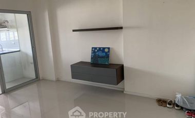 À vendre 1 chambre condo à Khlong Toei, Bangkok