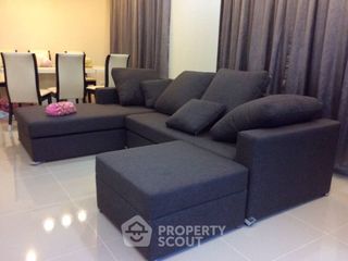 Haus zum Kauf mit 4 Zimmer in Sai Mai, Bangkok