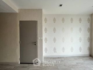 For sale 2 bedrooms condo in Phra Khanong, Bangkok
