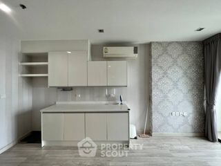 For sale 2 bedrooms condo in Phra Khanong, Bangkok