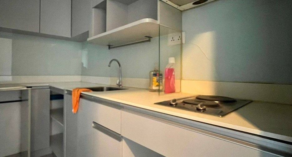 For sale 2 bedrooms condo in Phra Khanong, Bangkok