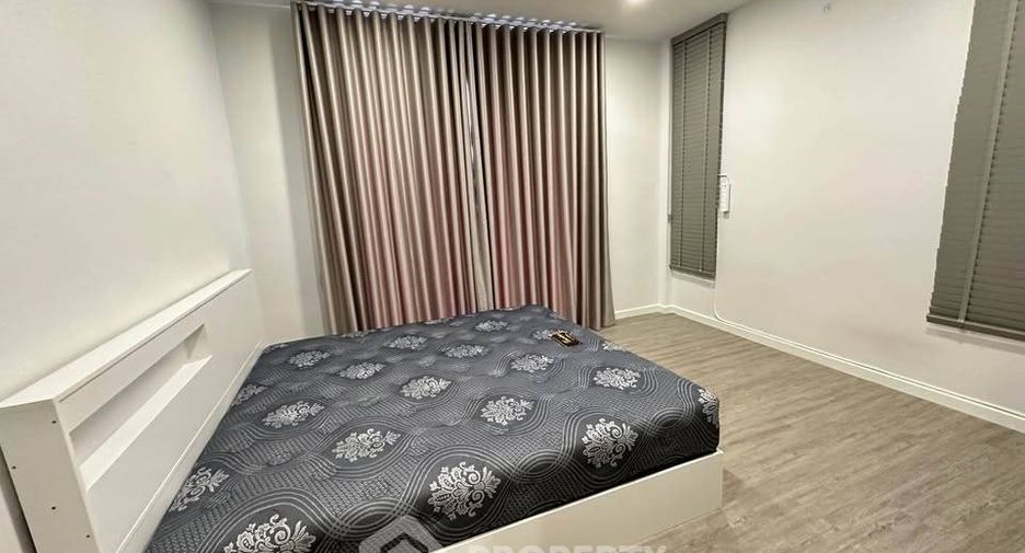 For rent 4 bedrooms house in Phan Thong, Chonburi