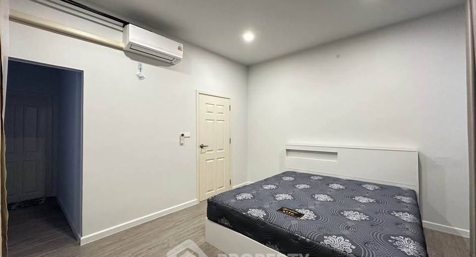 For rent 4 bedrooms house in Phan Thong, Chonburi