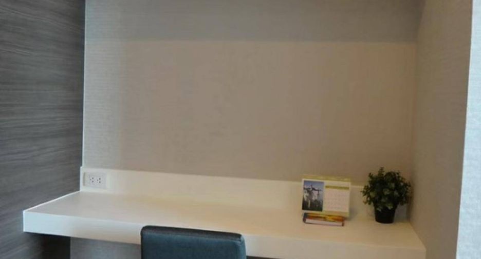 For sale 1 bed condo in Khlong Toei, Bangkok